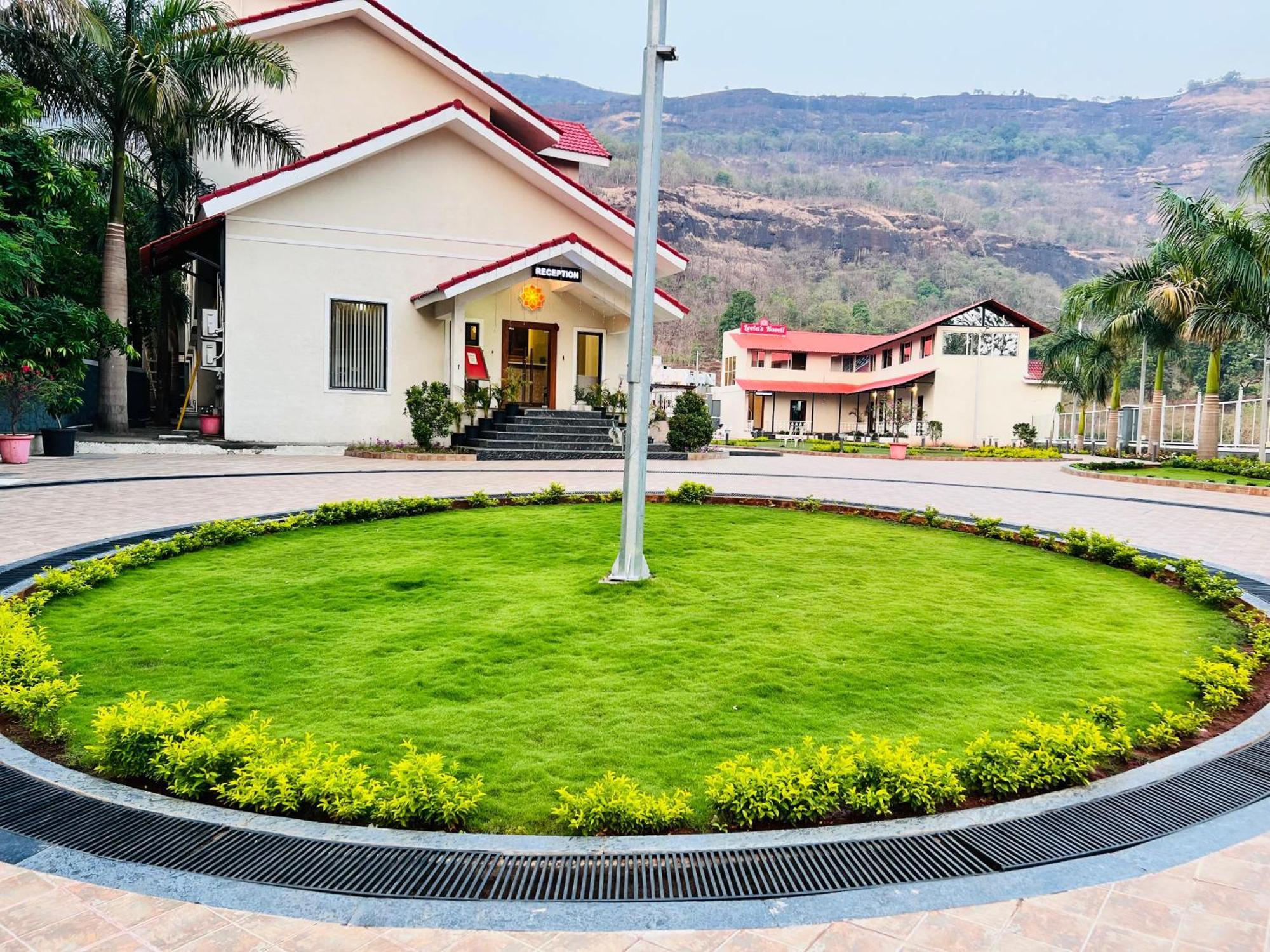 The Grand Leela Resort Khopoli Ngoại thất bức ảnh