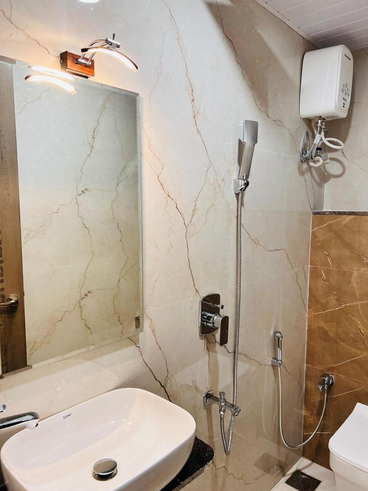 The Grand Leela Resort Khopoli Ngoại thất bức ảnh