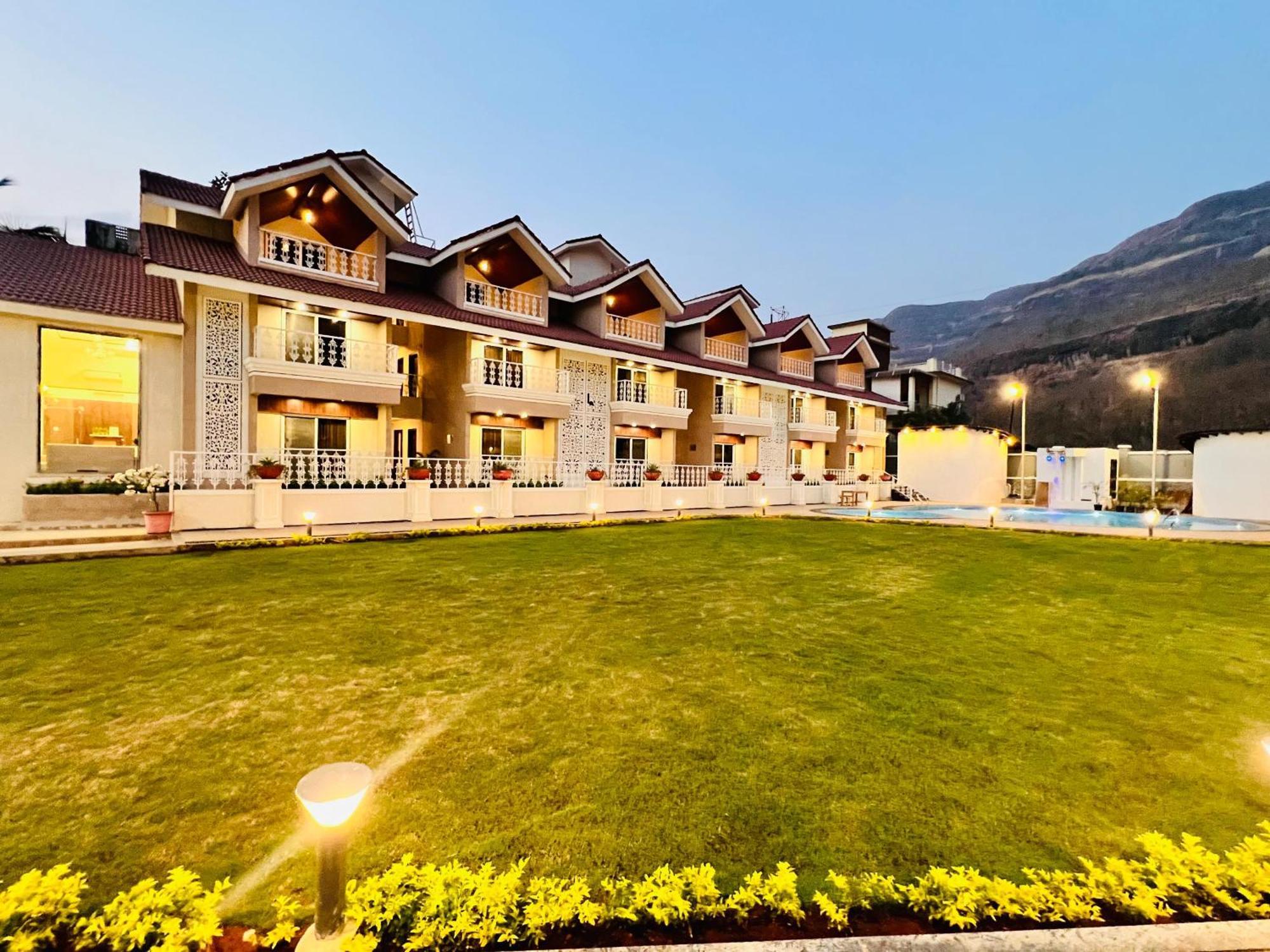 The Grand Leela Resort Khopoli Ngoại thất bức ảnh