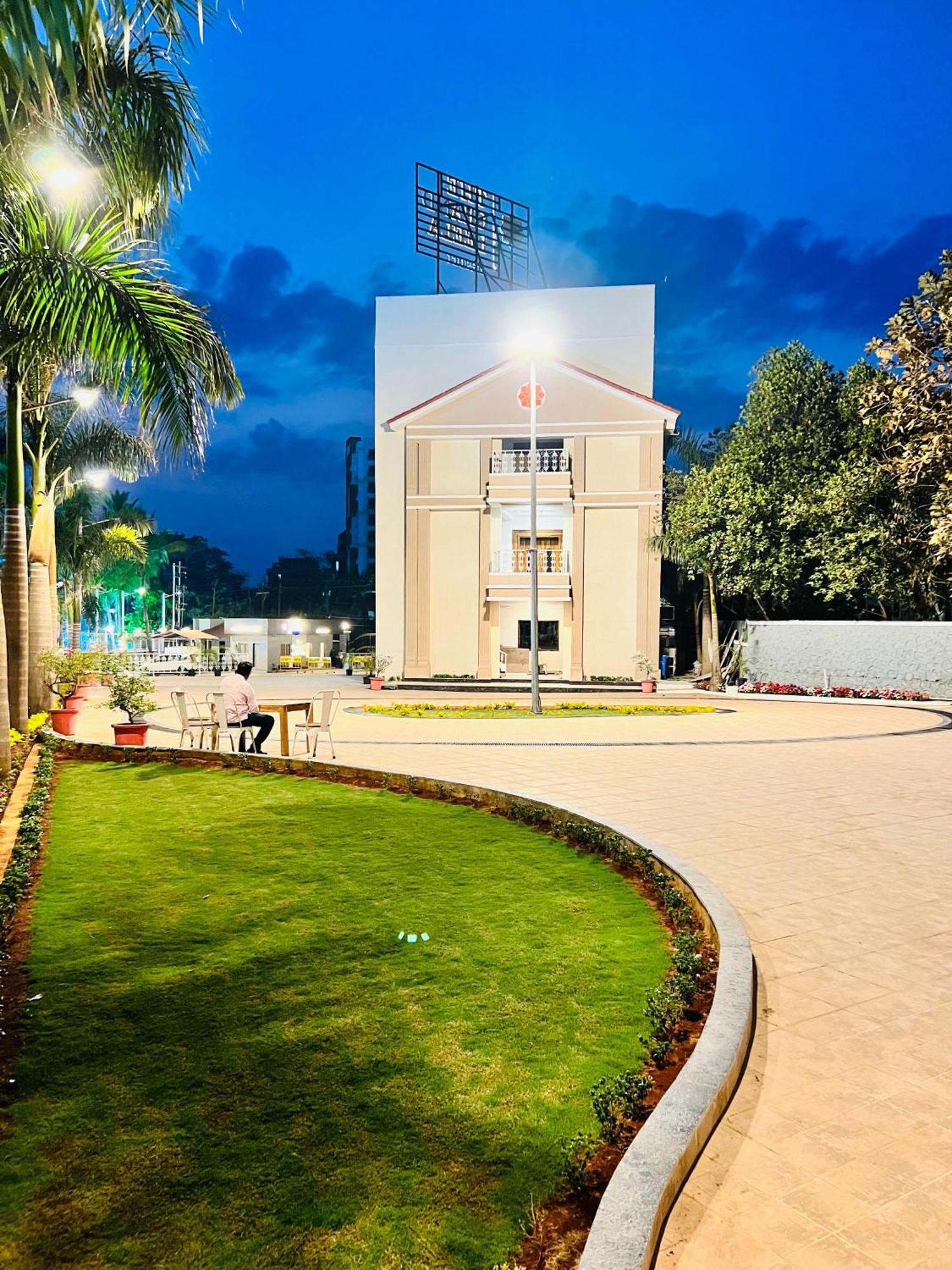 The Grand Leela Resort Khopoli Ngoại thất bức ảnh