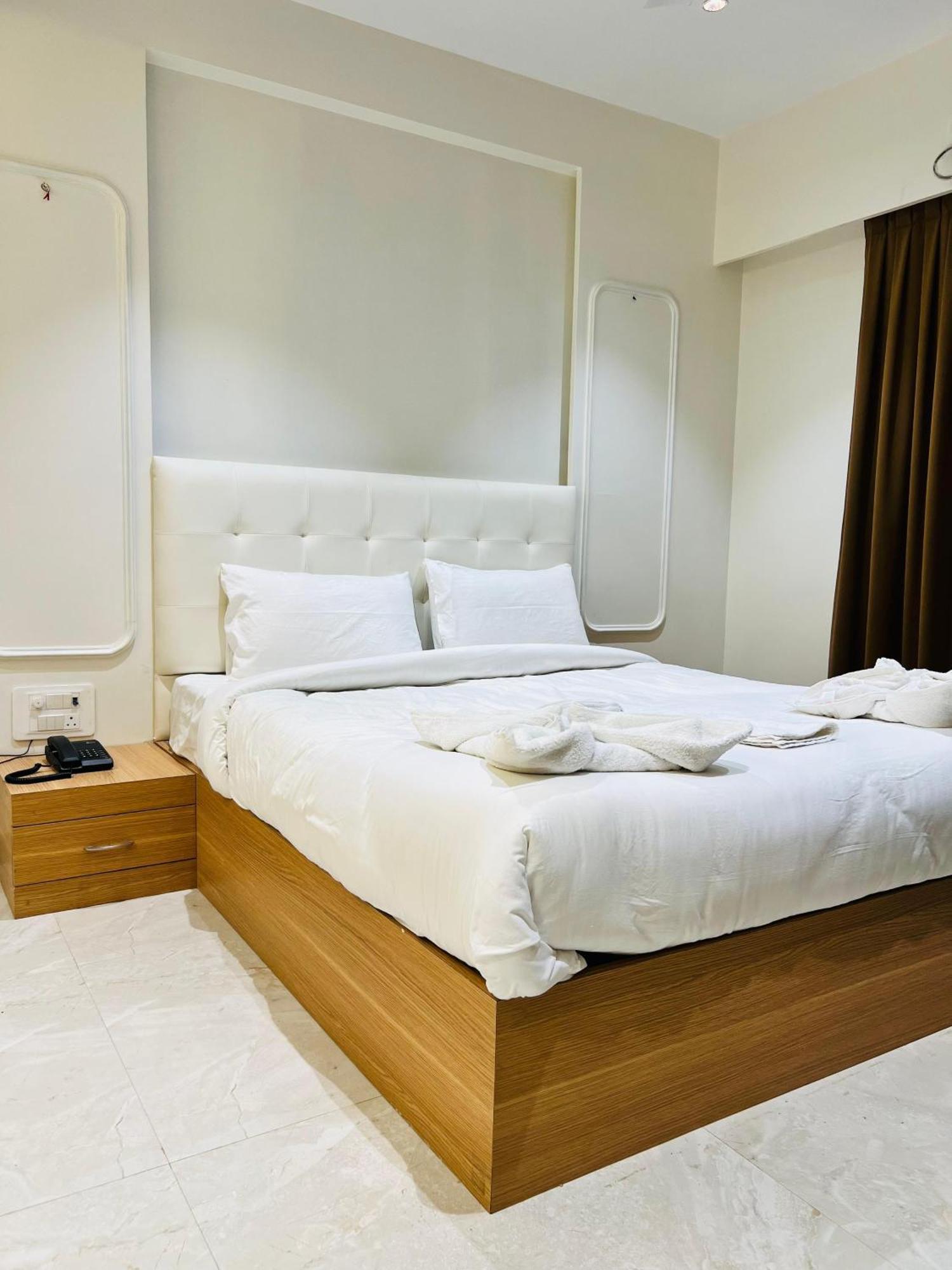 The Grand Leela Resort Khopoli Ngoại thất bức ảnh